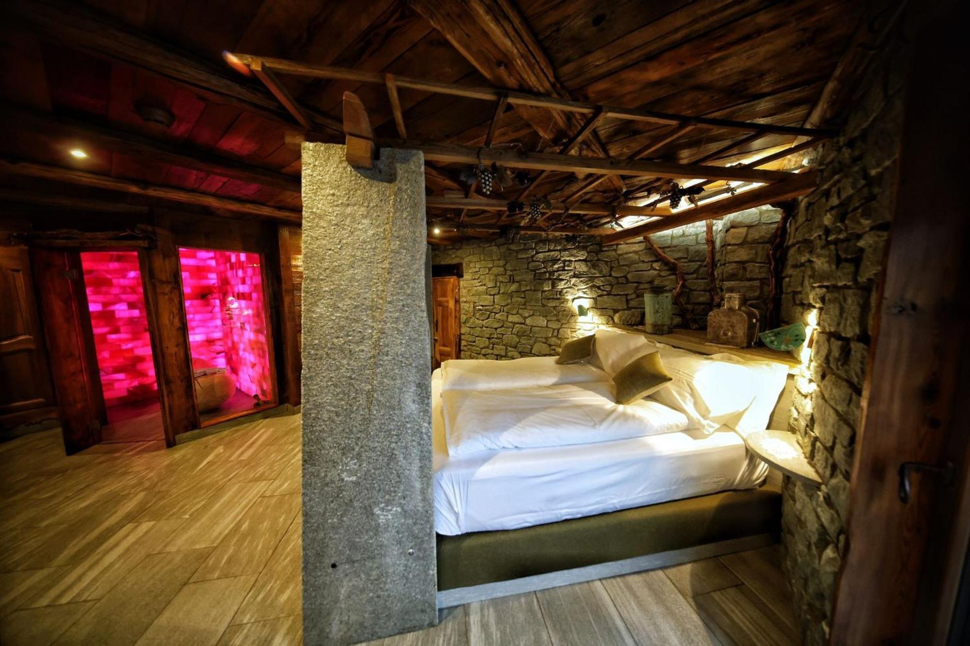 Cafe Quinson Relais De Charme Hotel Морже Екстериор снимка
